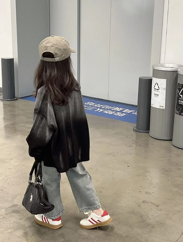 Why Natural Fabrics Are the Best Choice for Your Child’s Skin: A Parent’s Guide to Safe Kidswear