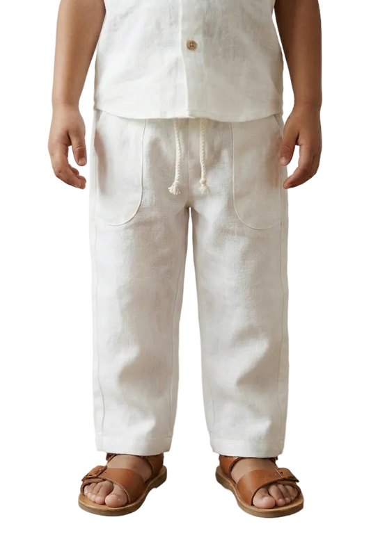 The Little Gentleman’s Linen Hampp